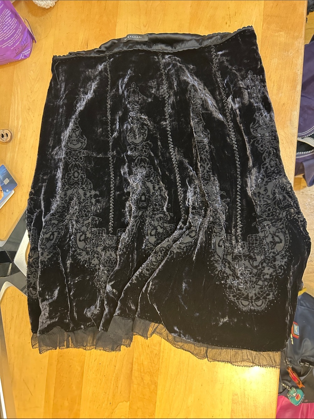 Elie Tahari Black Velvet Medium Skirt